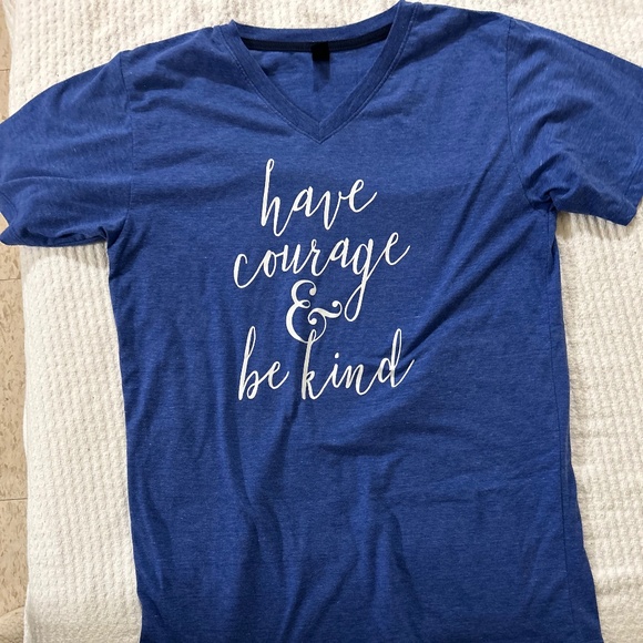Tops - Have Courage Graphic V-neck Shirt